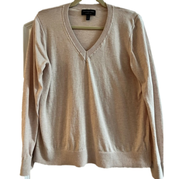 Banana Republic sweater, cream, size XL petite - Picture 1 of 3